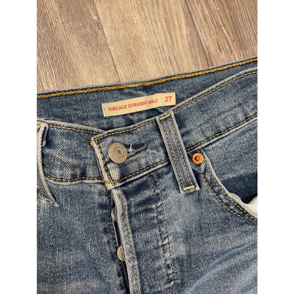 Levi's ribcage straight ankle jeans size 27 - Picture 6 of 8